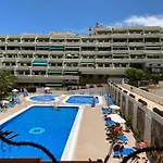 Luminoso Con Terraza Y Piscina Appartement *