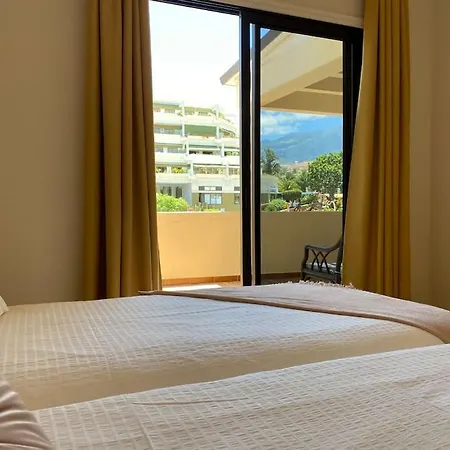 Luminoso Con Terraza Y Piscina Apartmán Puerto de la Cruz (Tenerife)