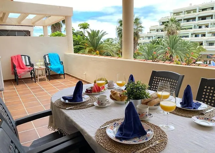 Luminoso Con Terraza Y Piscina *