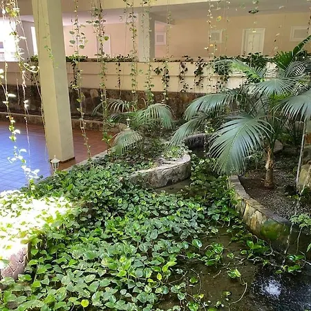 Appartamento Luminoso Con Terraza Y Piscina *
