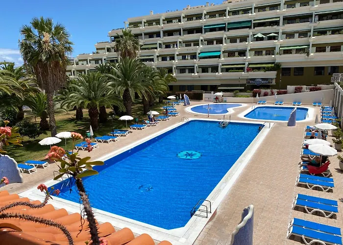 Luminoso Con Terraza Y Piscina